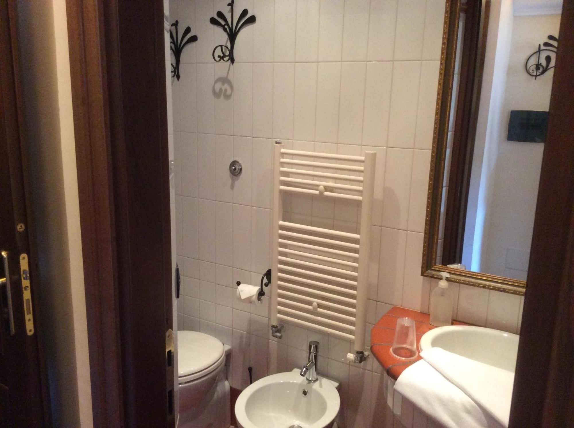Hotel Al Sanpietrino Rom Zimmer foto